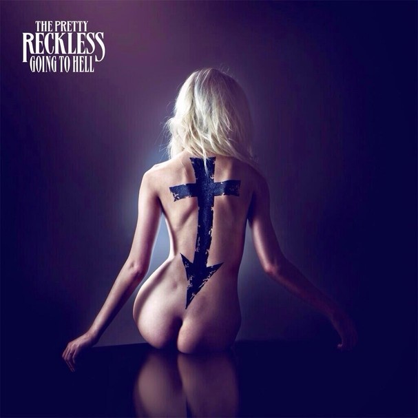 Taylor Momsen na capa de "Going To Hell', novo álbum da banda The Pretty Reckless (Foto: divulgação)