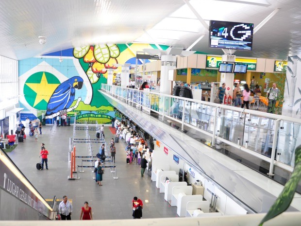 Novamente, terminal de Várzea Grande foi reprovado na avaliação dos passageiros. (Foto: Renê Dióz/G1)