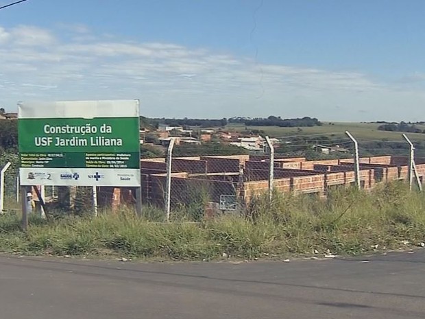 Obra da USF Jardim Liliana está parada (Foto: Reprodução/ TV TEM)