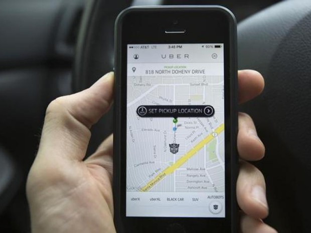 Aplicativo Uber foi banido da Alemanha aps deciso de  Tribunal de Frankfurt (Foto: Mario Anzuoni/Reuters)