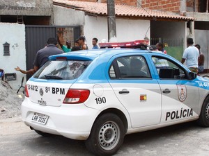 Jovem foi morta em casa de mulher que estava viajando para Aparecida do Norte (Foto: Carlos Grevi/ Ururau)