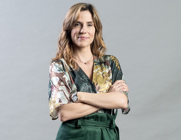Helen Azeredo (Rafaela Mandelli) – Psiquiatra, ambiciosa, mas interessada em compreender o ser humano. Pauta seu trabalho pelos limites da ética. Vai se envolver com Bento. (Foto: Globo/Raquel Cunha) Helen Azeredo (Rafaela Mandelli) – Psiquiatra, ambiciosa, mas interessada em compreender o ser humano. Pauta seu trabalho pelos limites da ética. Vai se envolver com Bento. (Foto: Globo/Raquel Cunha)