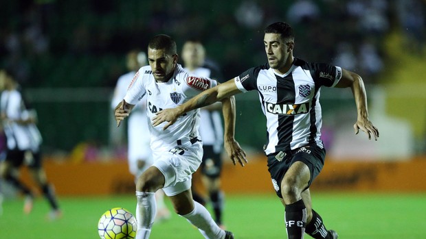 Figueirense x Atlético-MG 2016