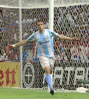 Gol de juba, macaé x fortaleza (Foto: Tiago Ferreira)