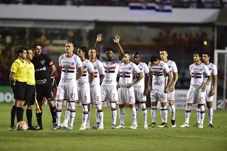 São Paulo x River Plate Michel Bastos (Foto: Marcos Ribolli)