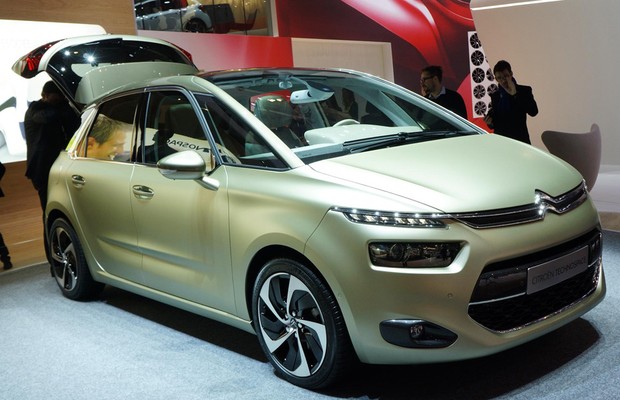 Citroën apresenta conceito Technospace. Modelo antecipa o visual da próxima geração do C4 Picasso  (Foto: Newspress)