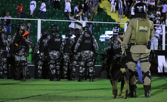 Figueirense x Grêmio Polícia (Foto: Luiz Henrique/Figueirense FC)
