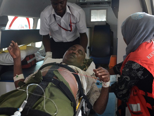 Quênia ataque universidade feridos (Foto: Simon Maina/AFP)