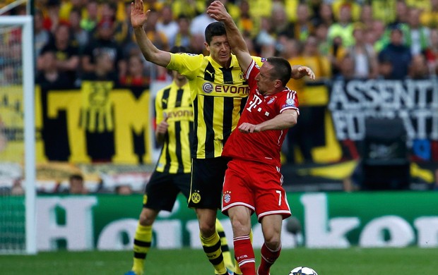 Ribery e Lewandowski Bayern de Munique x Borussia Dortmund (Foto: Reuters)