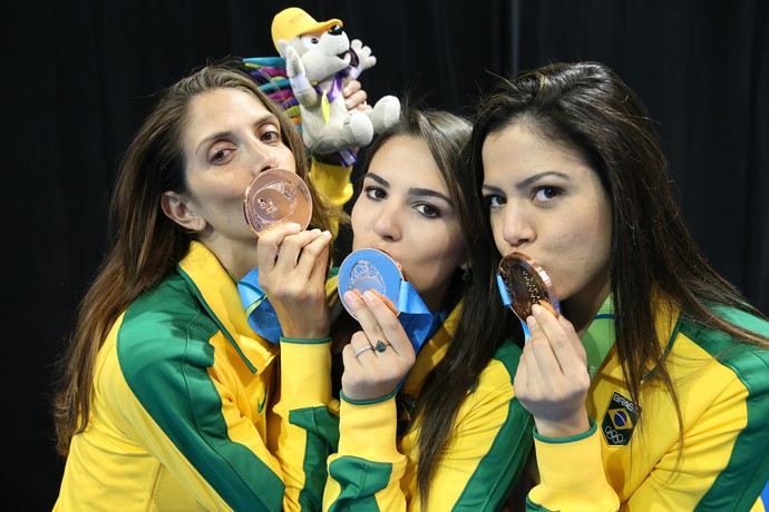 Nathalie Moellhause, Amanda Simeão; Rayssa Costa; esgrima; brasil; jogos pan-americanos (Foto: Saulo Cruz/Exemplus/COB)