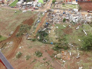 Dia 21: algumas áreas em Xanxerê foram varridas pelo vento (Foto: BOA/Divulgação) Dia 21: algumas áreas em Xanxerê foram varridas pelo vento (Foto: BOA/Divulgação)
