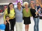 Zeca Pagodinho leva família ao Mais Você e netos do cantor roubam a cena