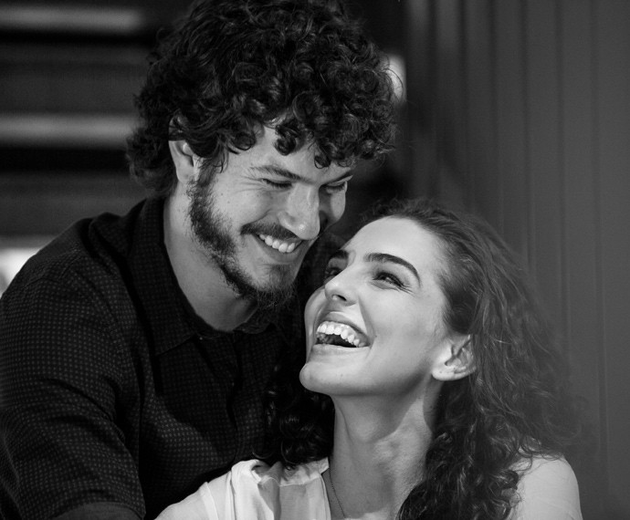 Caio Paduan e Julia Konrad estão juntos há um ano (Foto: Isabella Pinheiro/Gshow)