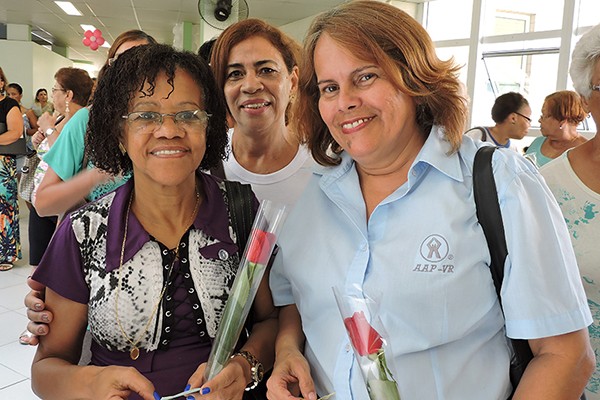 Evento homenageou as mulheres com ações de saúde, beleza e cultura (Foto: Dalila Lemos / TV Rio Sul)