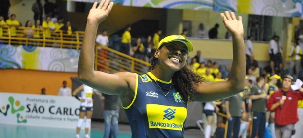 Fernanda Garay, aniversariante (Foto: Éwerton Araujo / Globoesporte.com)