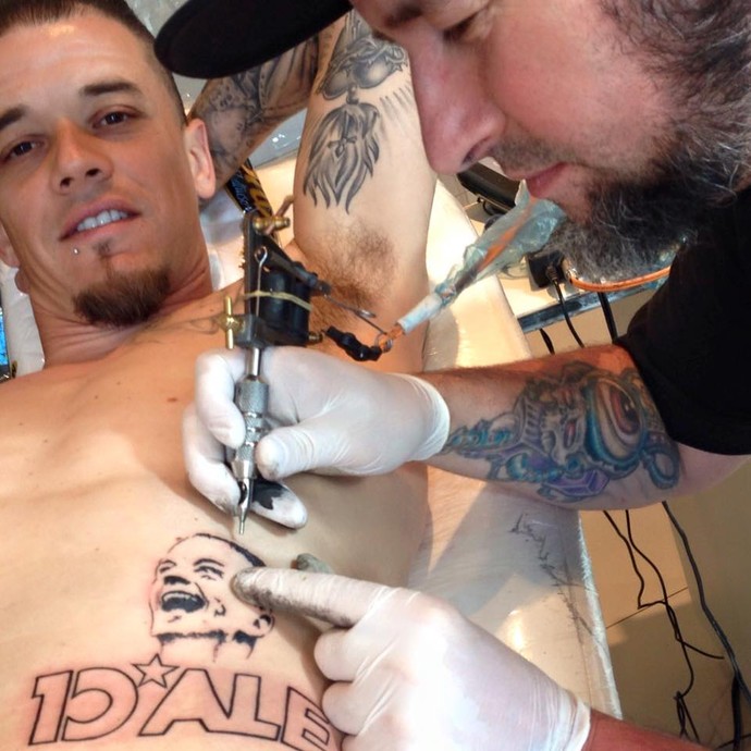 Tatuagem D'Alessandro Inter (Foto: Vertigem Tatoo Shop/Divulgação)