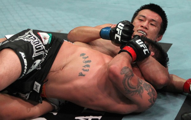 Chan Sung Jung x Leonard Garcia MMA UFC (Foto: Getty Images)