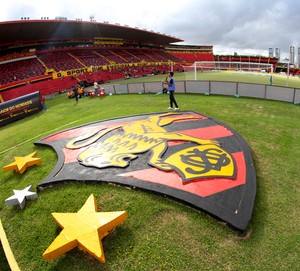 Em má fase, Sport reedita promoção de ingressos para pegar Timão: R$ 10