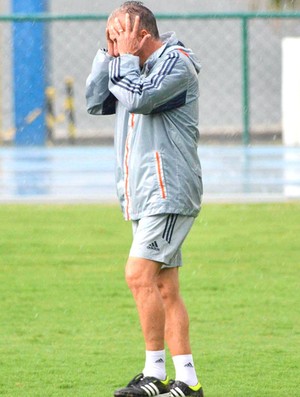Dorival treino Fluminense (Foto: Marcello Dias /Agência estado)