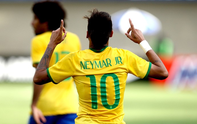 Neymar comemora gol amistoso Brasil x Panamá (Foto: Mowa Press)