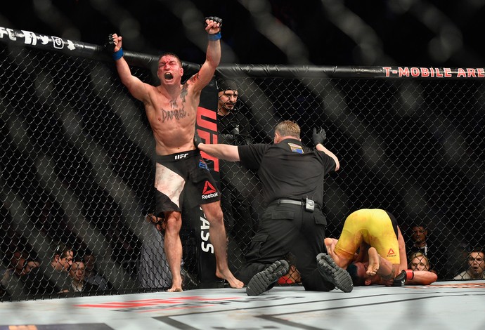 Darren Elkins Mirsad Bektic UFC 209 (Foto: Getty Images)