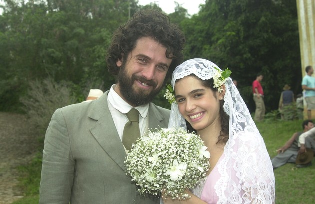 Com Eriberto Leão na novela Cabocla, exibida em 2004 na Globo. Ele era Tomé e ela, Tina (FOTO: Gianne Carvalho/ TV Globo)