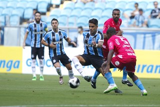 Atacante Henrique Almeida em Grêmio x Novo Hamburgo (Foto: Lucas Uebel / Grêmio / Divulgação)