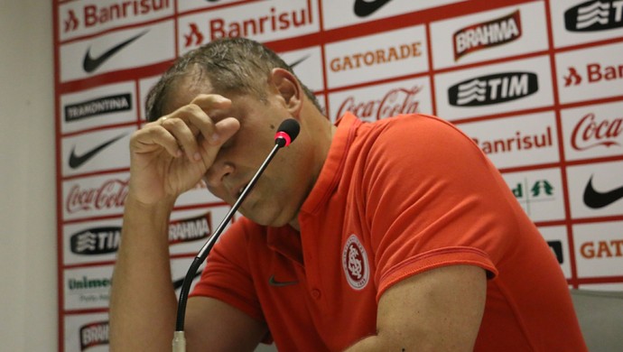 Diego Aguirre técnico Inter (Foto: Tomás Hammes / GloboEsporte.com)