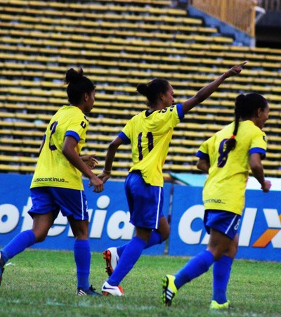 Tiradentes x São José - Brasileirão feminino (Foto: Emanuele Madeira/GloboEsporte.com)