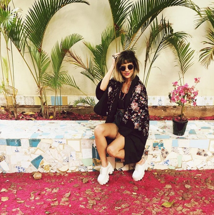 Confira os looks da semana da apresentadora Paula Magalh u00e3es notícias em Extras Mosaico Baiano Adesivo Estrela Kalunga ~ Confira os looks da semana da apresentadora Paula Magalh u00e3es notícias em Extras Mosaico Baiano