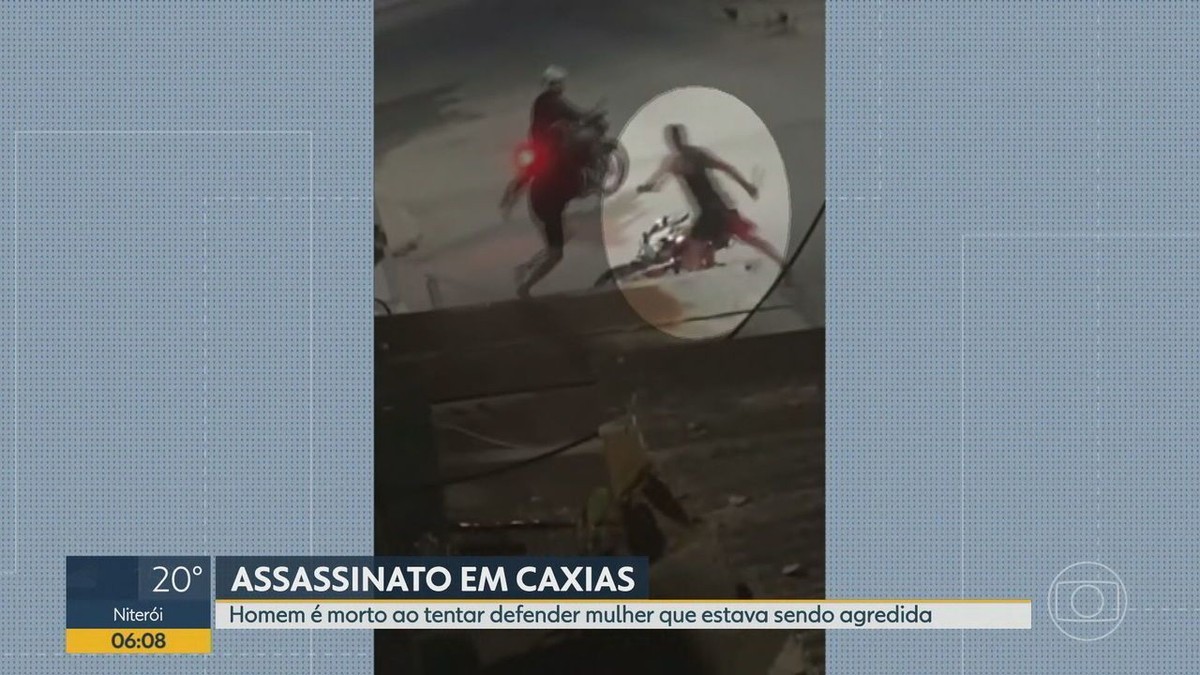 Vídeo mostra homem correndo faca na mão após pedreiro ser morto em