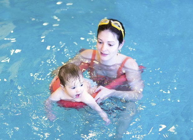 natação; criança; atividade física (Foto: Thinkstock)