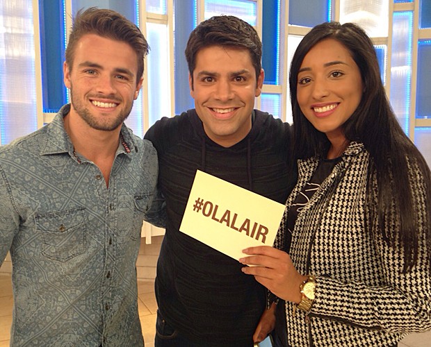 Talita e Rafael respondem a perguntas enviadas por internautas no #OlaLair (Foto: Carolina Morgado / Gshow)