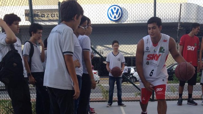 Basquete Cearense, praça, clínica, basquete (Foto: Divulgação)