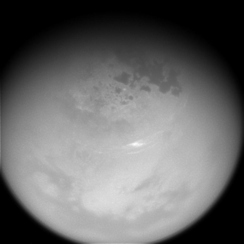 Imagem da lua Titã, a maior de Saturno (Foto: Nasa)