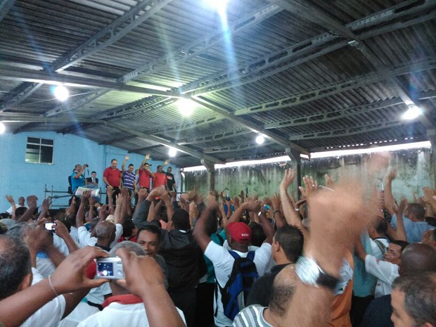 Rodoviários;bahia (Foto: Yuri Girardi/G1 Bahia)