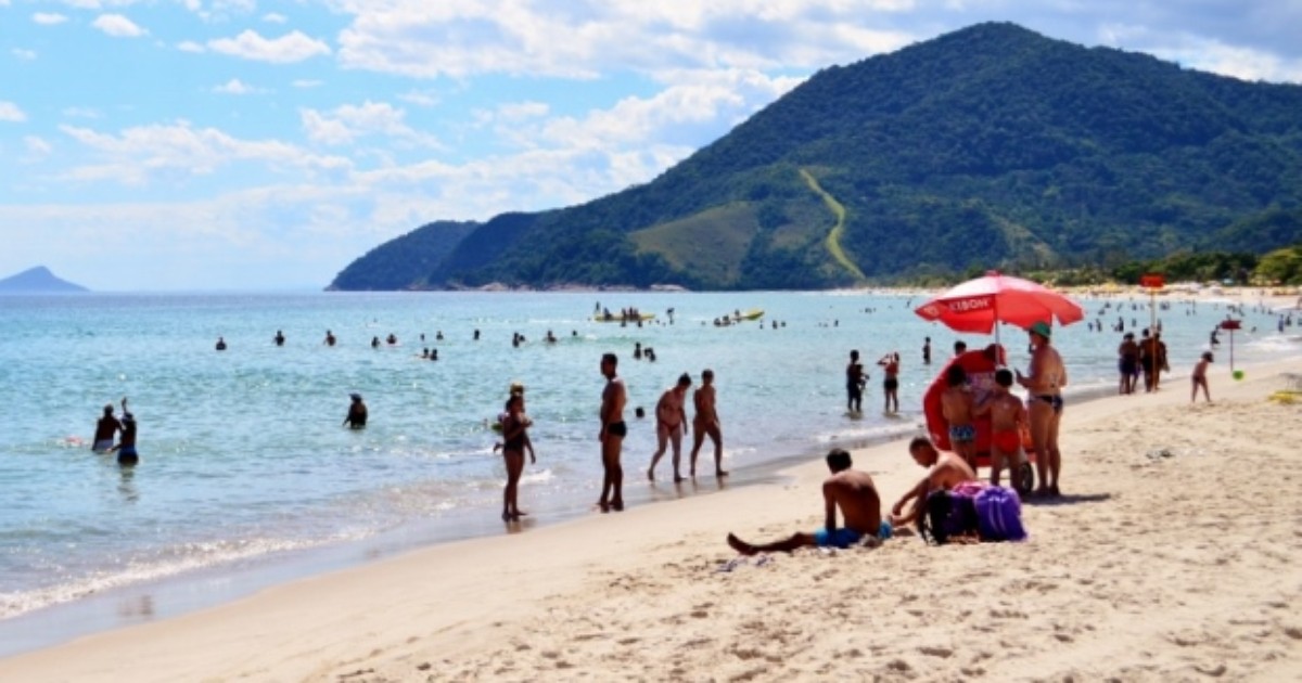 Praia de Maresias é classificada como imprópria para banho após ... - Globo.com