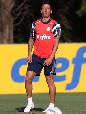Barrios se inspira no Dortmund e busca 100% no Palmeiras: 