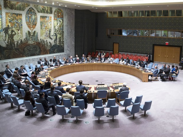 Conselho de Segurança da ONU durante reunião de emergência que discutiu agravamento do conflito na Faixa de Gaza (Foto: John Minchillo/AP Photo)