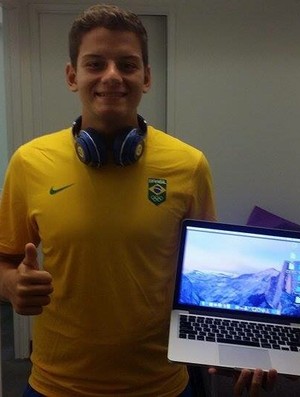 Marcus Vinícius D'Almeida representa o Brasil no tiro com arco (Foto: GloboEsporte.com)