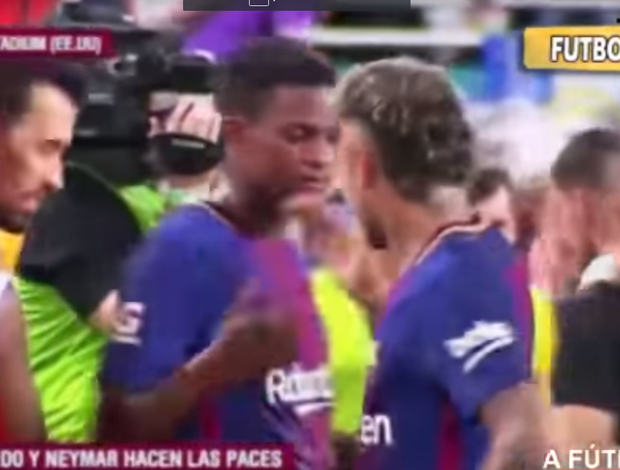 BLOG: Fizeram as pazes? Neymar e Semedo se cumprimentam após vitória do Barça