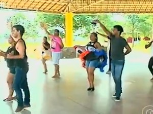 Quadrilhas começam a ensaiar em pleno carnaval (Foto: Reprodução/ TV Grande Rio)