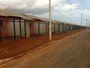 Novas, casas populares no DF ficam sem moradores por falta de água e luz