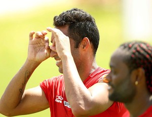 Ibson e Vagner Love no treino do Flamengo (Foto: Alexandre Cassiano / Ag. O Globo)