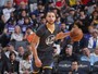 Curry erra cesta no fim, Sacramento surpreende e vence Golden State