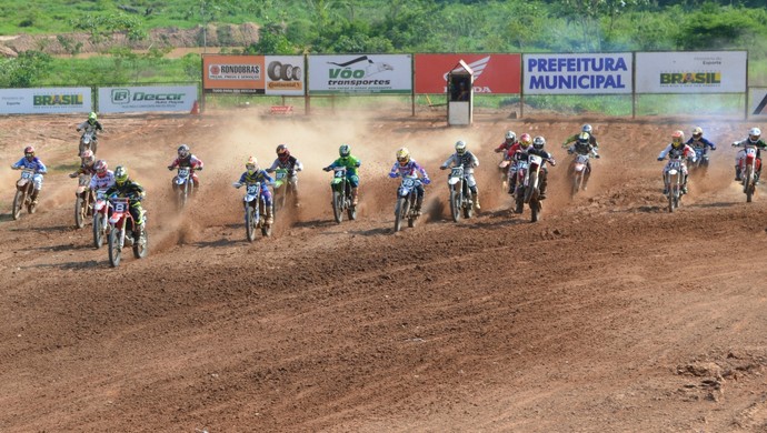 4ª etapa do Campeonato Rondoniense de Motocross 2015, em Cacoal (Foto: Magda Oliveira)