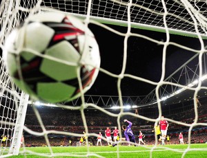 Gol Arsenal x Borussia Dortmund Liga dos Campeões (Foto: Reuters)