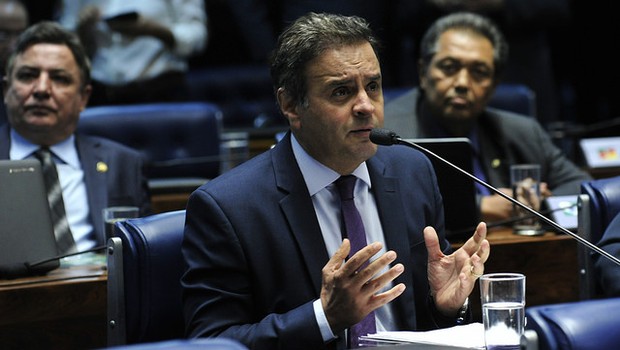  Em pronunciamento, senador Aécio Neves (PSDB-MG). Senador questiona Dilma Rousseff em julgamento do impeachment (Foto: Geraldo Magela/Agência Senado)