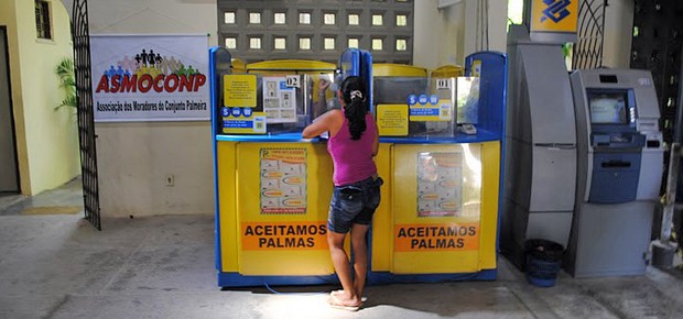 Interior do Banco Palmas, em Fortaleza (Foto: Wikimedia Commons)