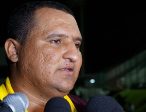 Higor César, treinador do Globo FC (Foto: Augusto Gomes)